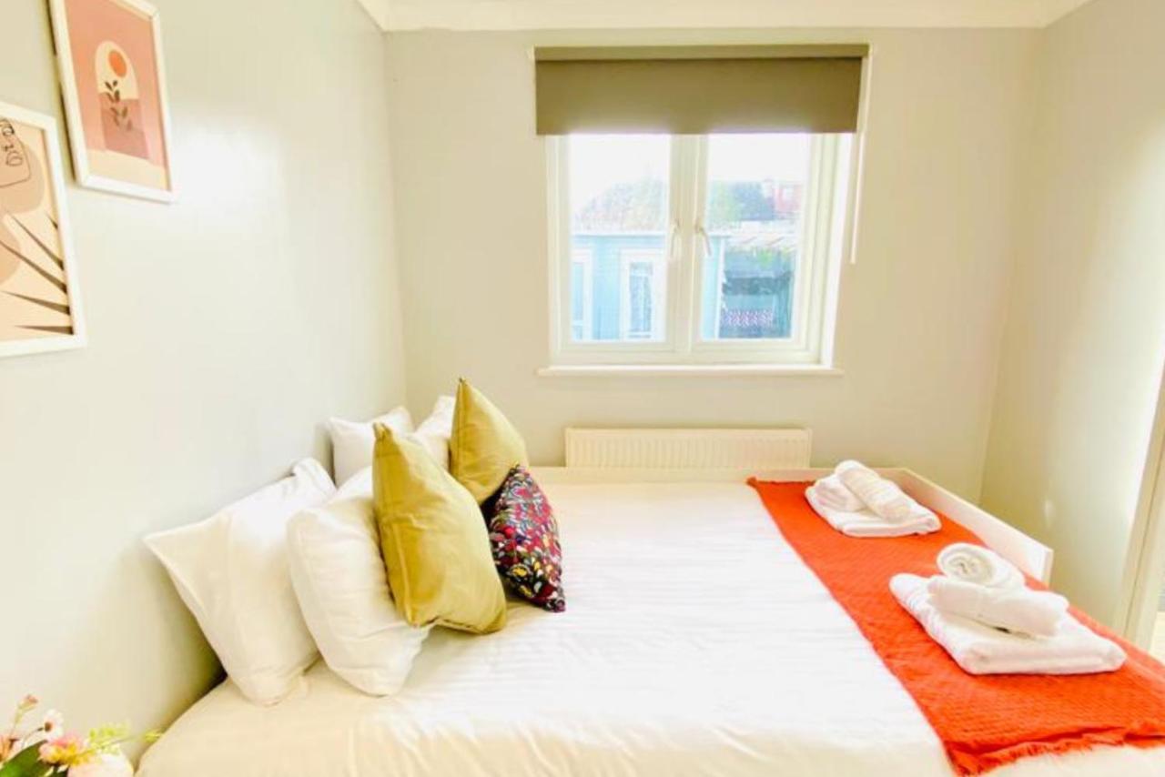 Cosy Haven Wembley Apartment Luaran gambar